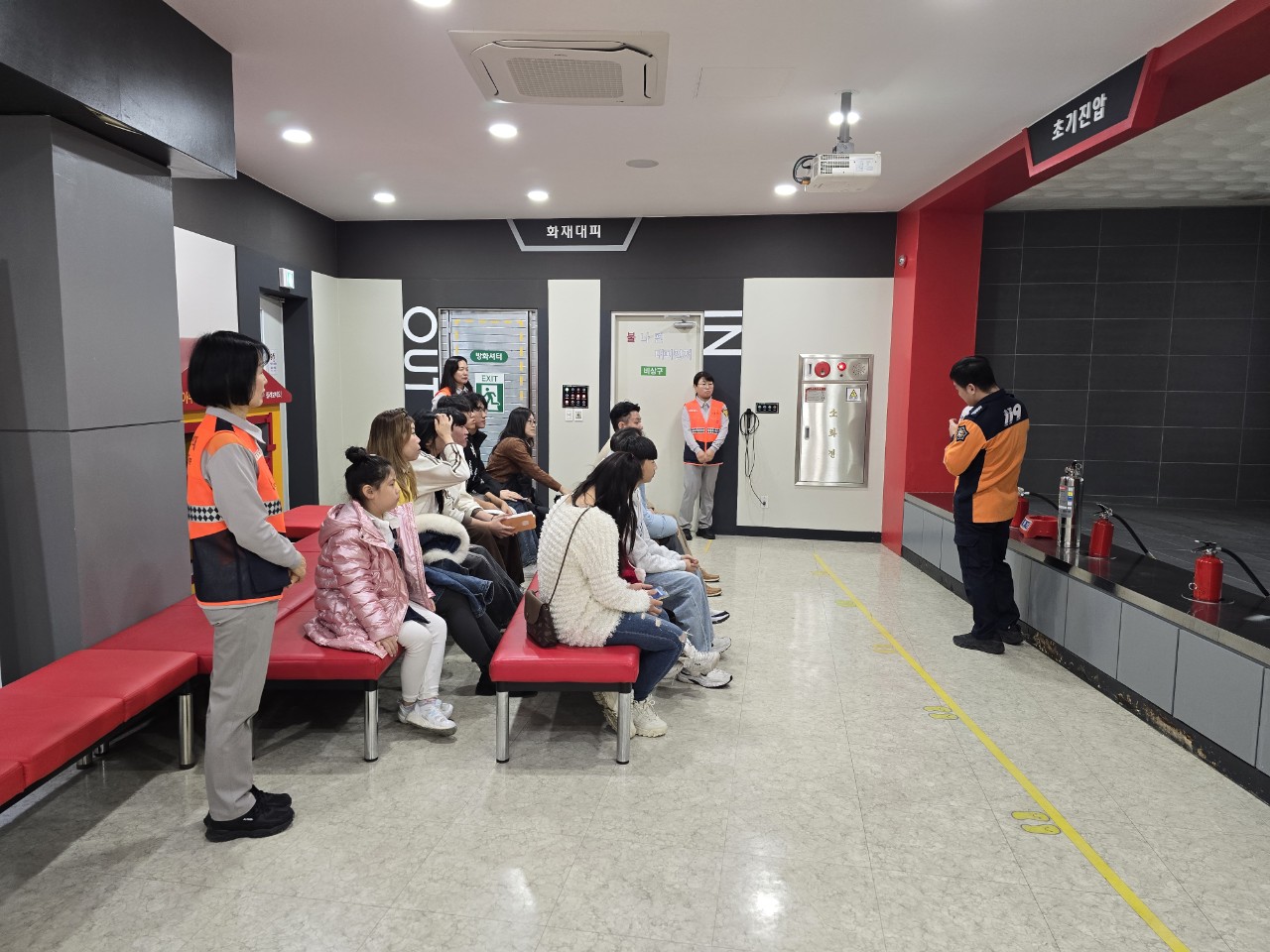   2025년 12월 14일 스윙스 야구단(다문화) 이미지 1