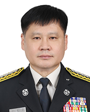 이 원 근님 이미지